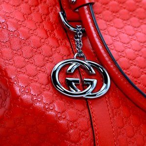 Gucci Authentic bag brand new w/dust bag & shopping bag